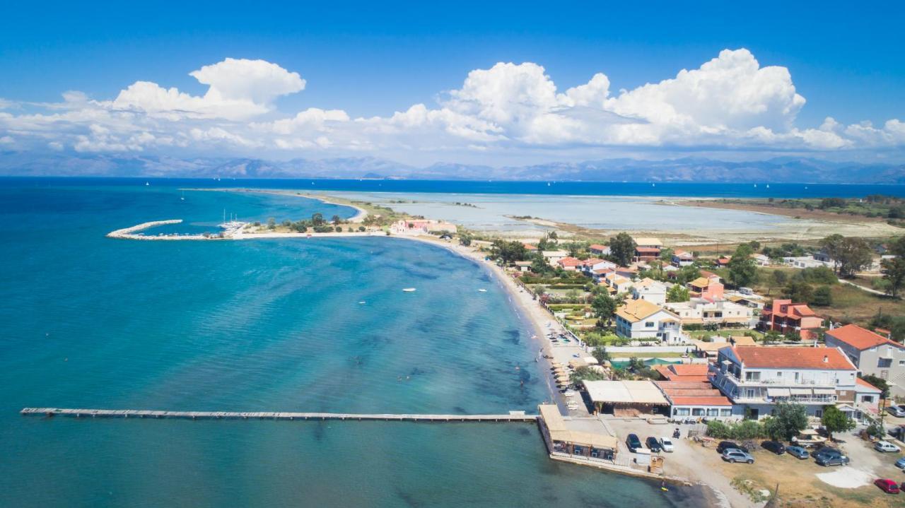 Petrakis Beach Lefkímmi Exterior foto