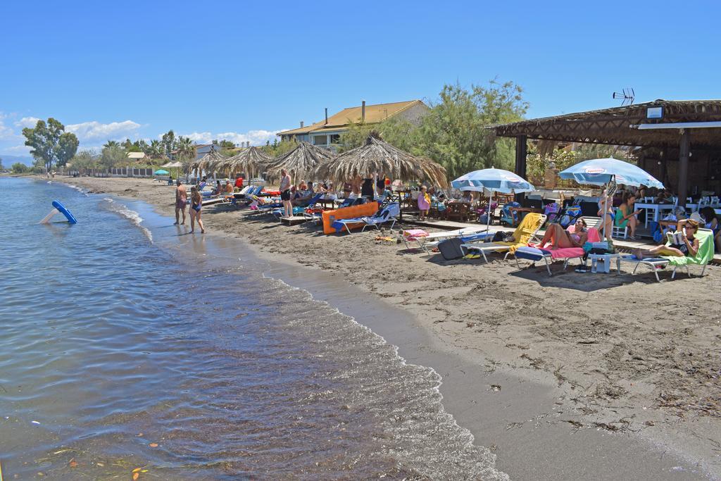 Petrakis Beach Lefkímmi Exterior foto